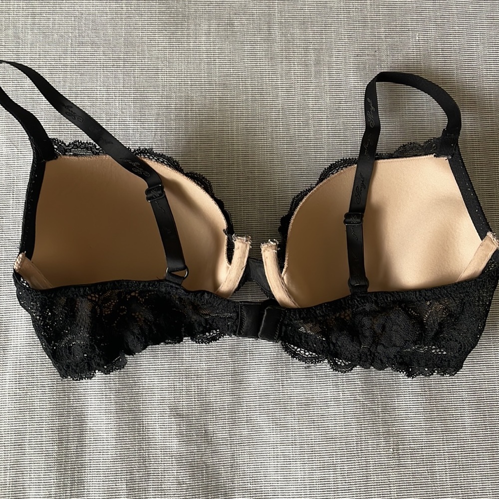 Victoria Secret IPEX - Picture 2 of 4